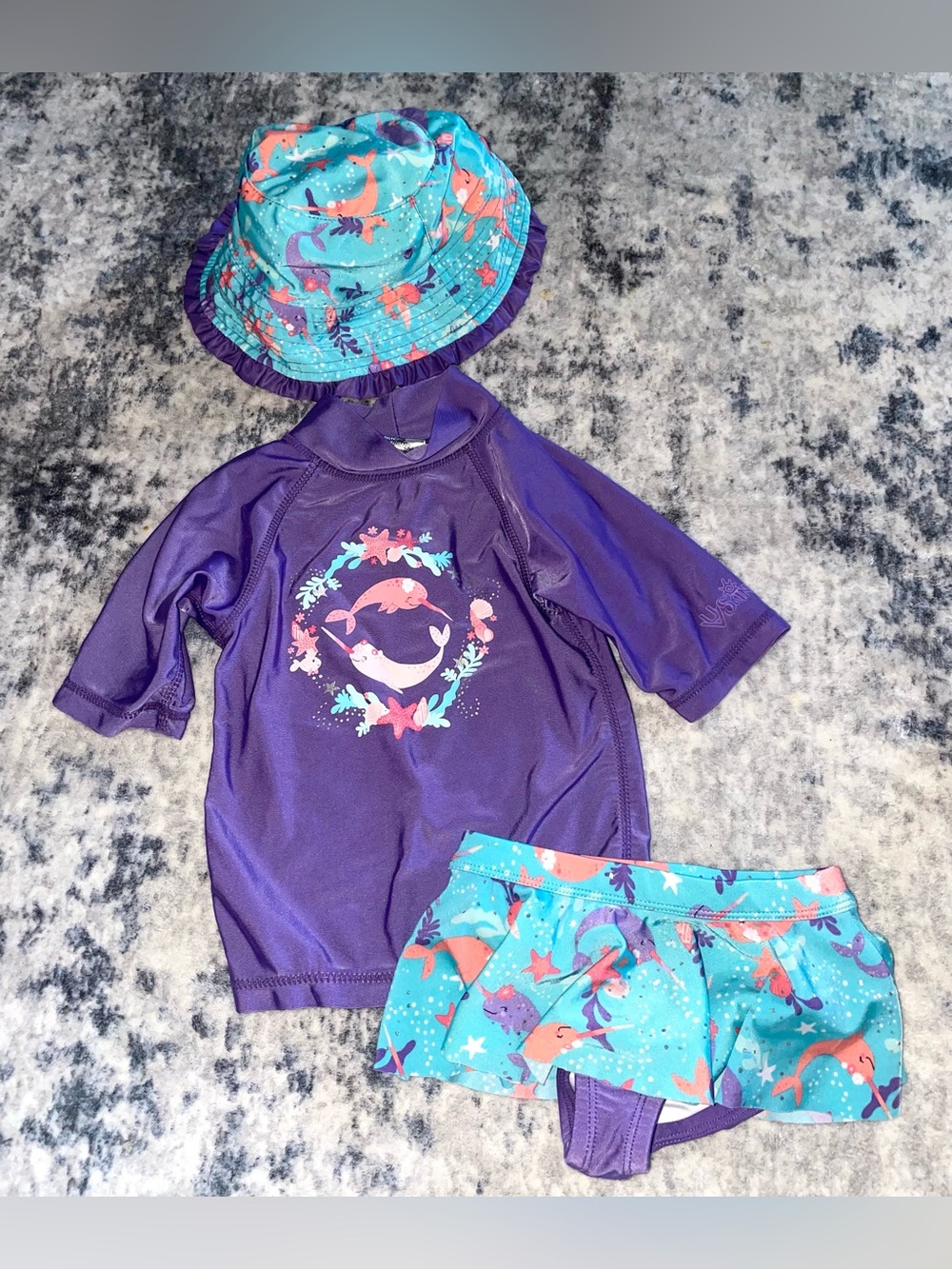 UV Skinz 3 piece swimsuit size 3T